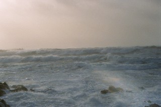 Tempte avec mare haute en Bretagne